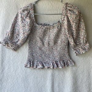 GAP Smocked Blouse Women’s XS Puff Sleeve Floral Crop